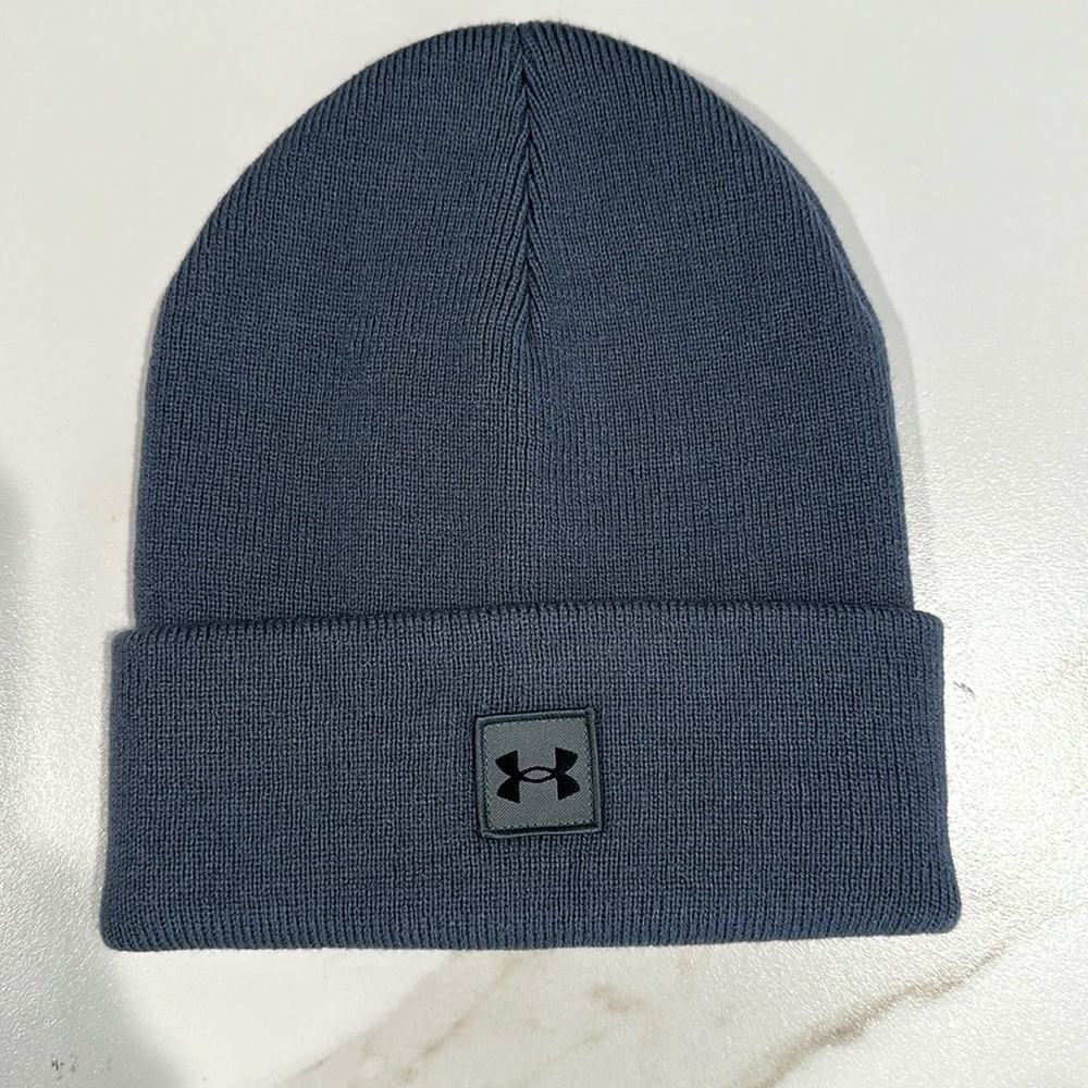 Under Armour Beanie Hat One Size Fits All Classic Fold Over Cuff blue- NWT